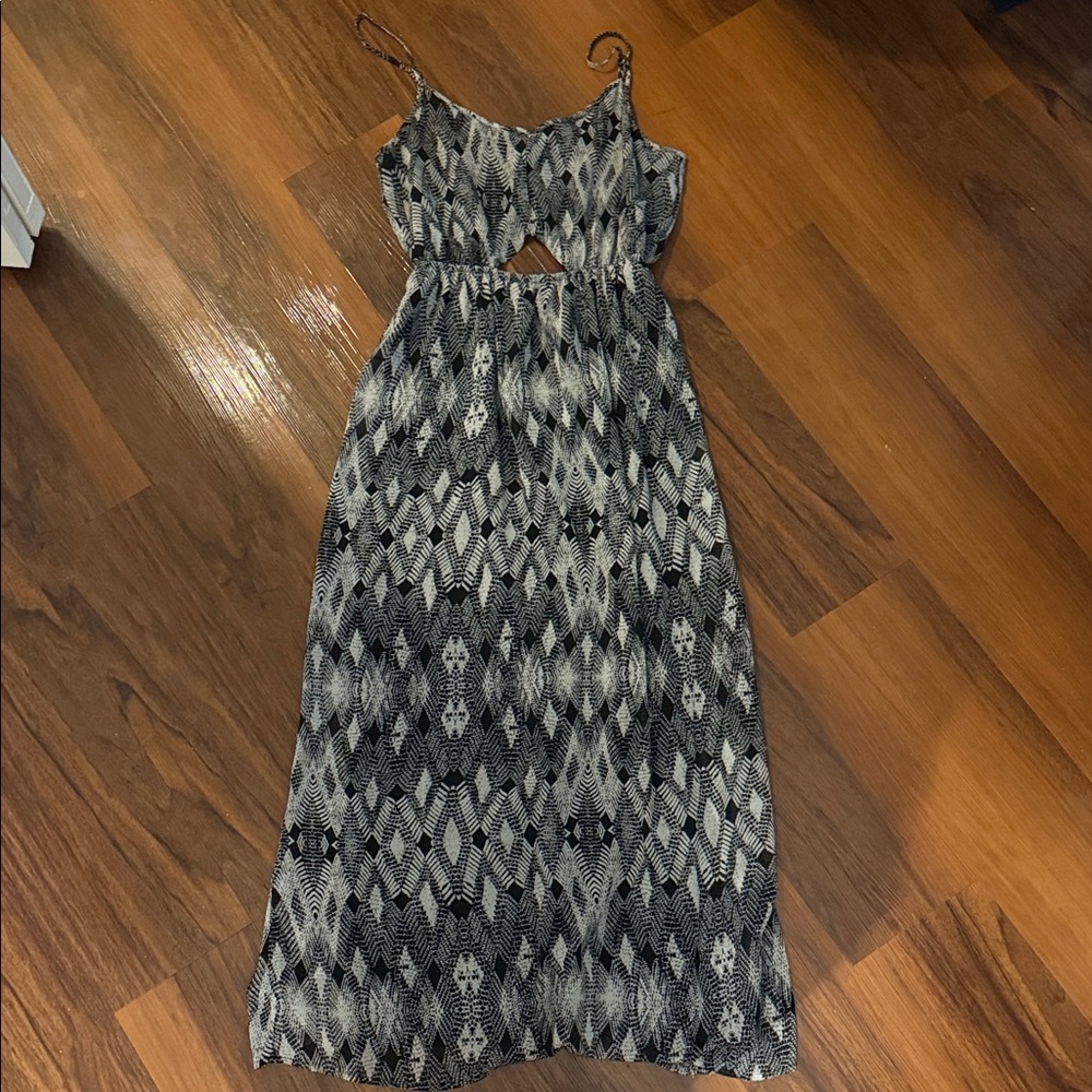 One Clothing Black and White Geometric Maxi Dress